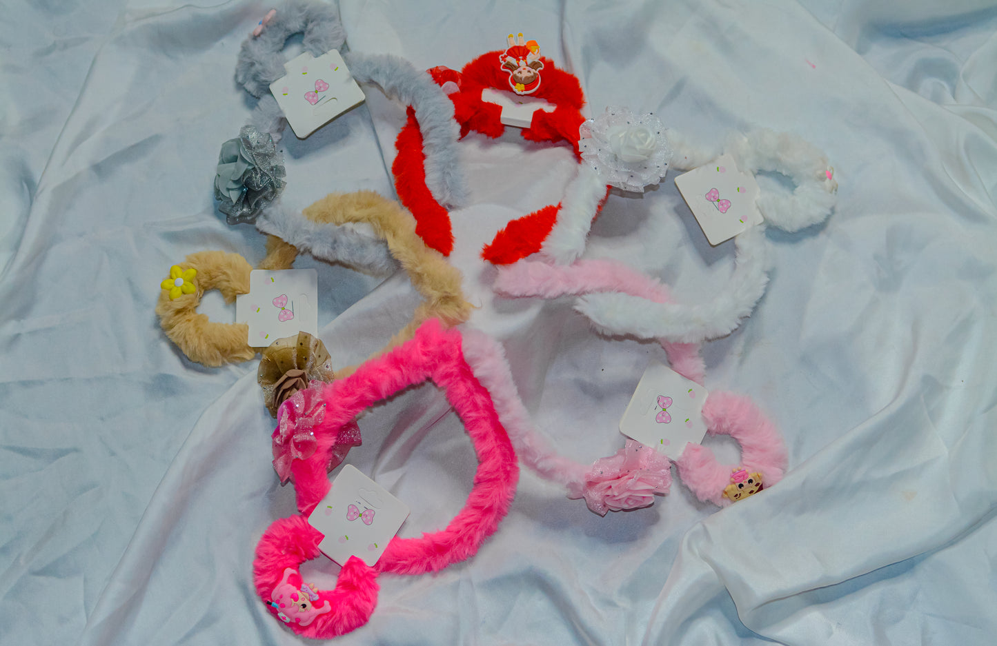 Premium furr hair band & poni(pack of 3)